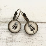 Cabochon Dangly & Stud Earrings / Natural Graphic Dark Leaf / Black And White