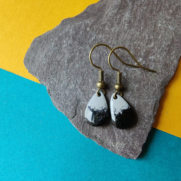 Earrings - Teardrop - Grey and Black